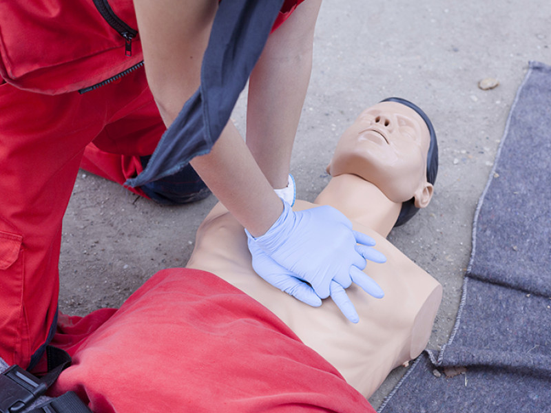 Eerste hulp bij hartstilstand? Zo red jij levens in Aarschot met een AED!